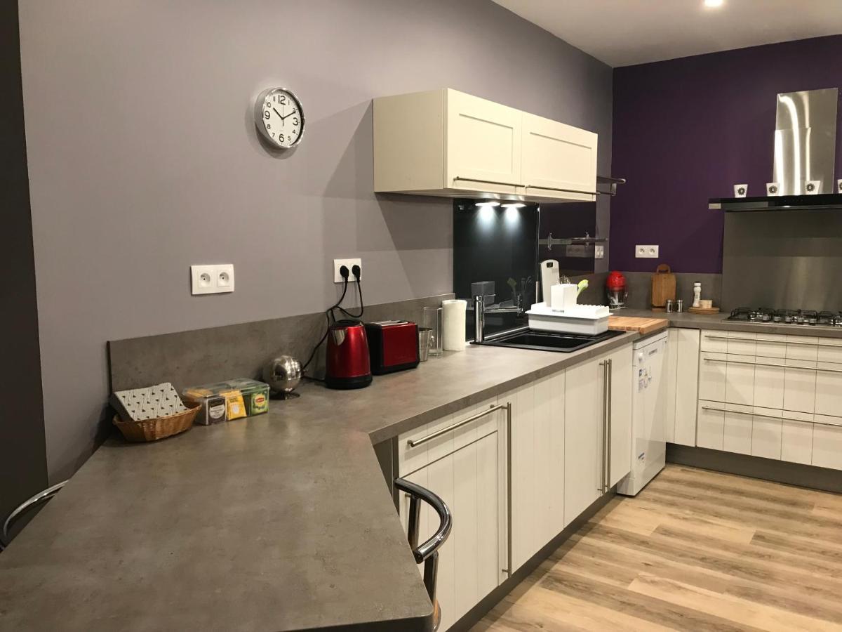 - Gite Appart Orchidée - Coeur de ville - Lunéville - Soirée étape VRP - capacité 1 à 4 personnes - Accès piscine et jardin Esterno foto